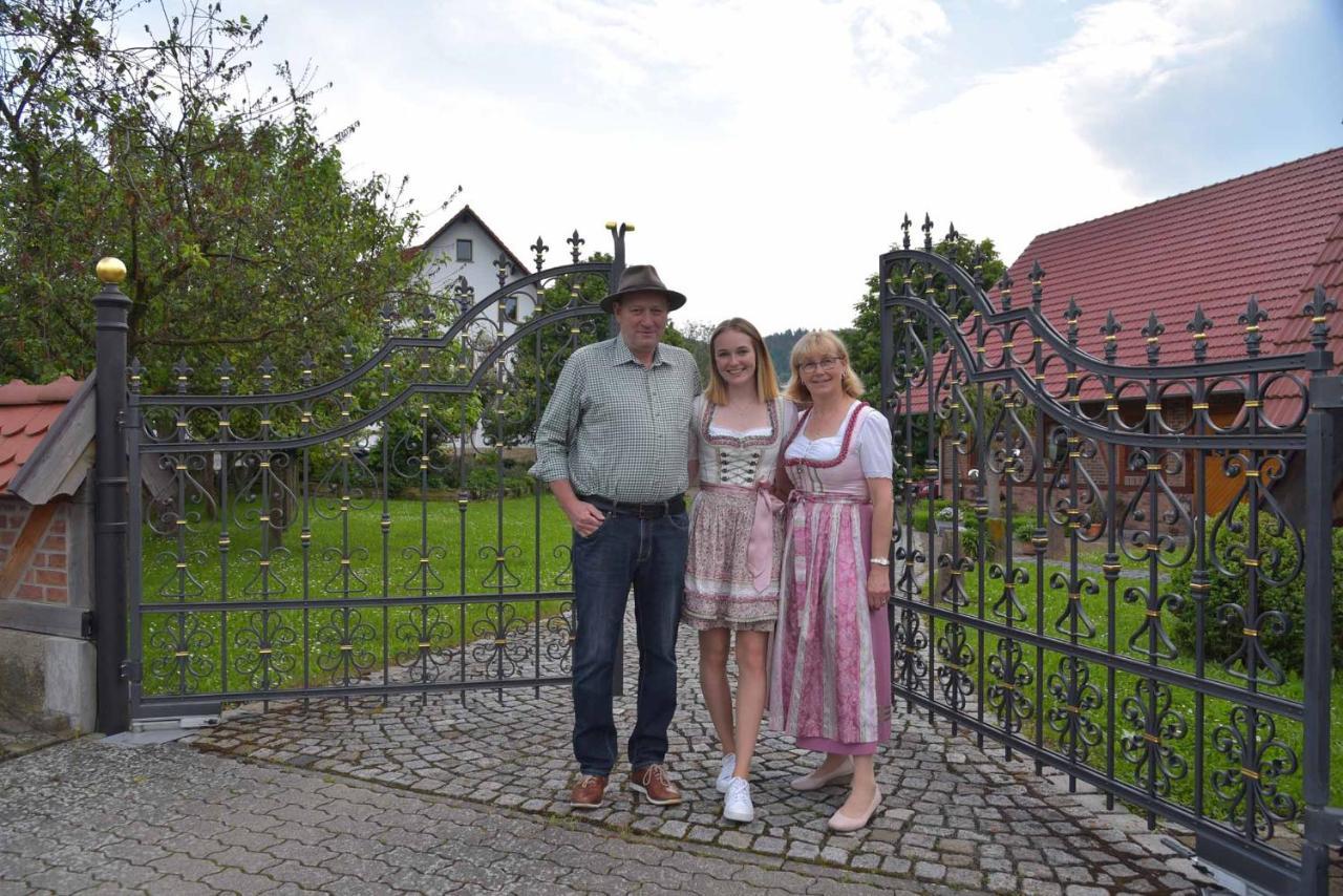 Landhotel Zur Pferdetraenke Schleid 외부 사진