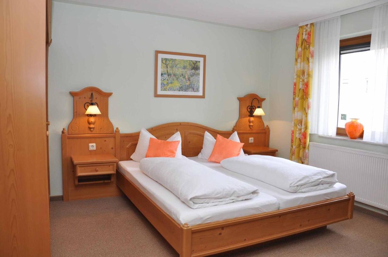 Landhotel Zur Pferdetraenke Schleid 외부 사진